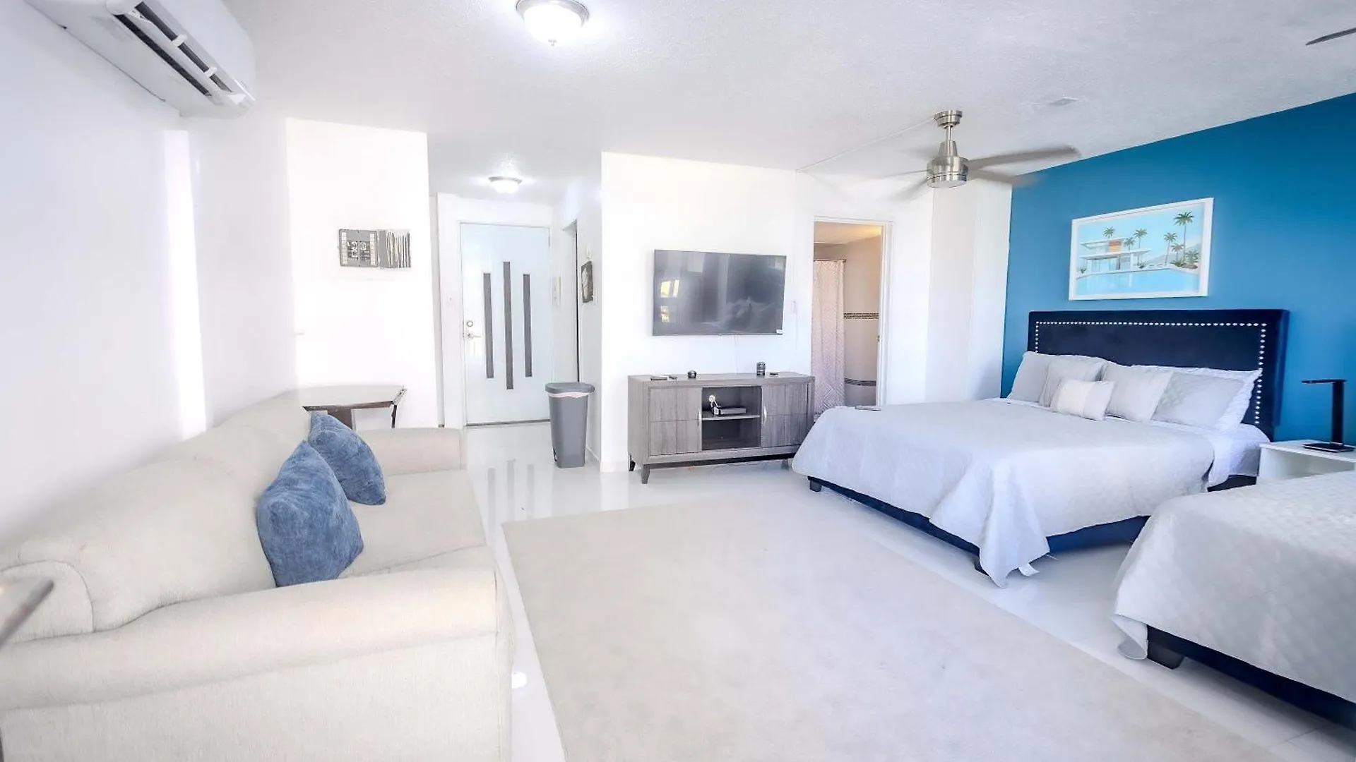 Apartment Steps From Foxwoods And Beach Front Bliss- 24Hrs Of Food And Fun San Juan Puerto Rico